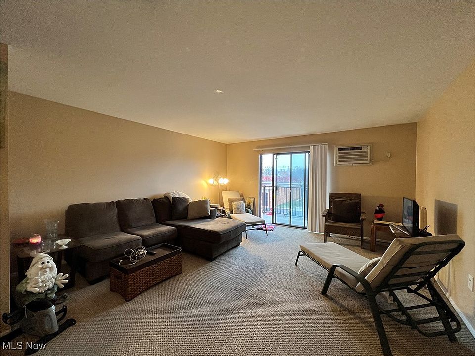 2nd image of 23855 David Dr Unit 211