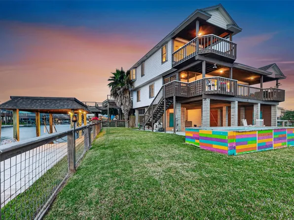 925 Bonita St, Bayou Vista, TX 77563