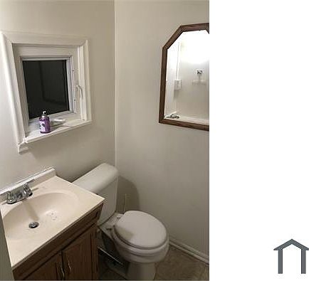 3rd image of 31915 Roscommon Ct