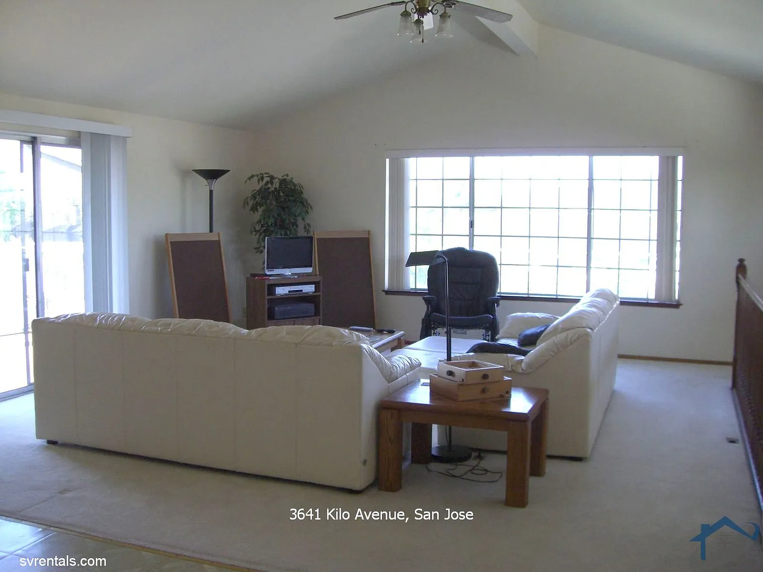 7 bed, 3400 sqft, $890 — Photo 2