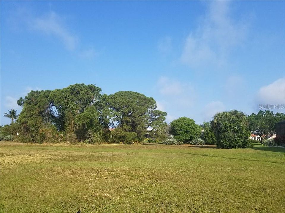 2nd image of 4300 Cape Haze Dr