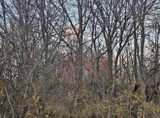 735 Dusty Rd, Eldorado, IL 62930