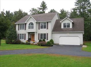 24 Ingersol Rd, Saratoga Springs, NY 12866