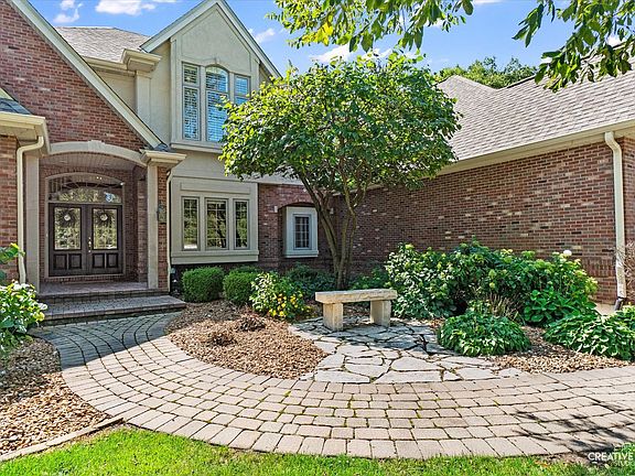 5th image of 16140 Creekwood Ct