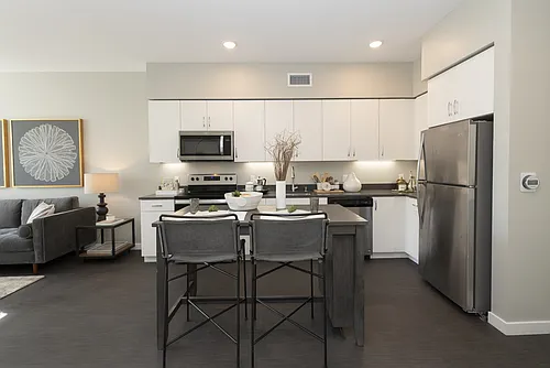 Monogram Apartments Photo 1