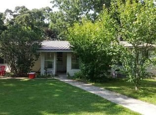 26763 Poplar St, Edwards, MO 65326