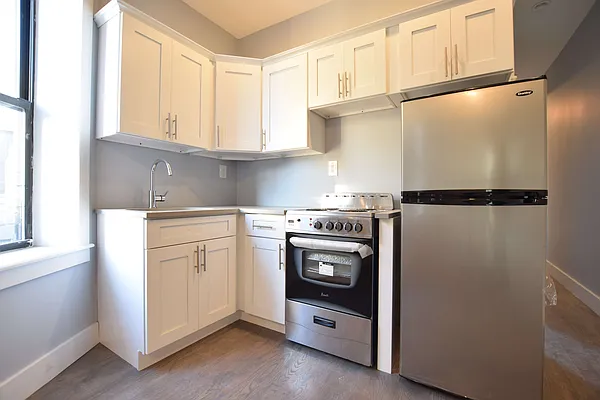 Rented by null | media 29