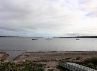 378 Park Ave #2, Portsmouth, RI 02871