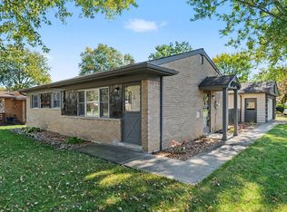 2045 Huntington Ave, Flint, MI 48507