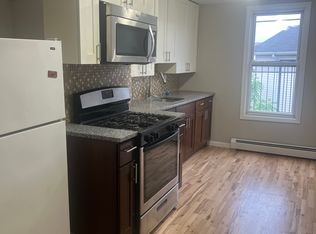 13 Rose Ave APT 3, Jersey City, NJ 07305