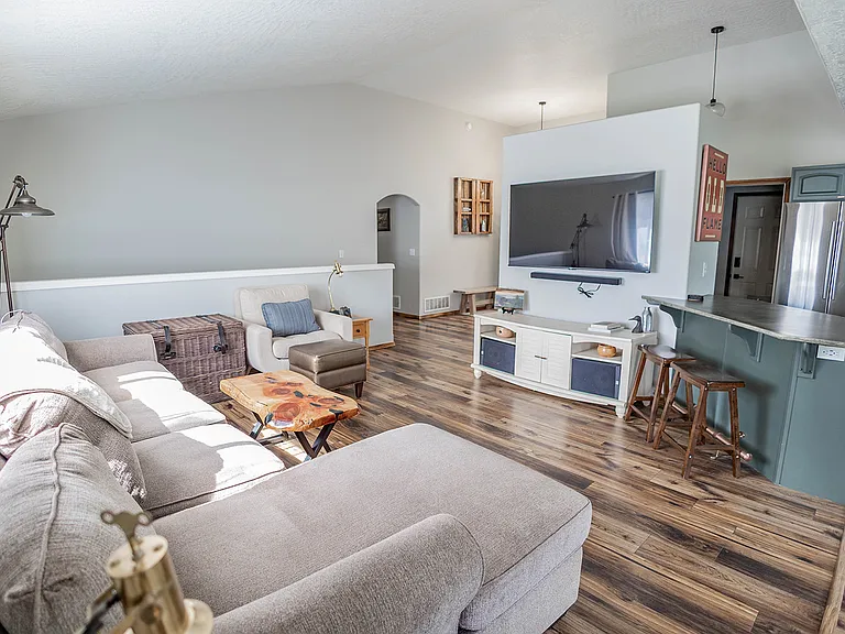 1268 W Bentwood Loop — Photo 79