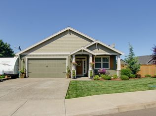 1235 NE Gardiner Dr, Estacada, OR 97023