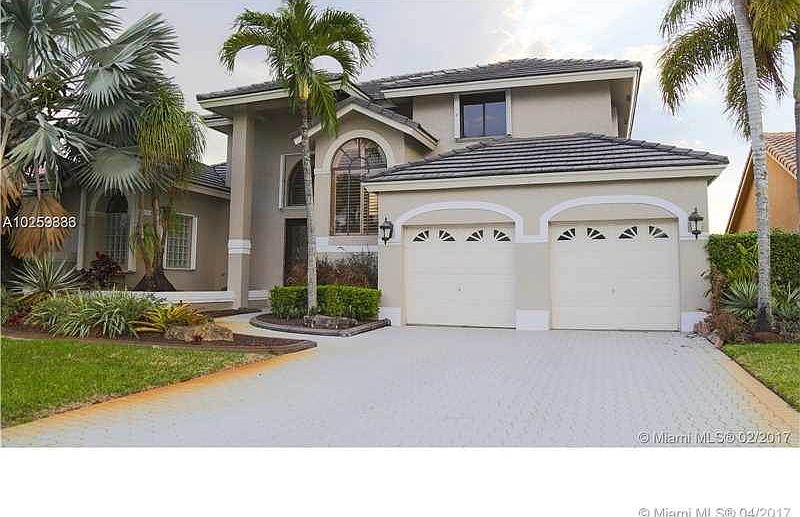 1st image of 620 Cypress Pointe Dr W
