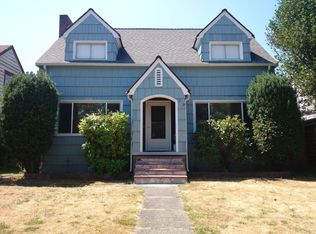 3915 40th Ave SW, Seattle, WA 98116