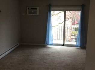 230 Klein Creek Ct APT D, Carol Stream, IL