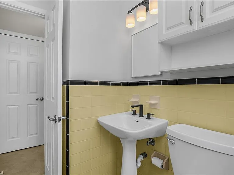 1015 10th Ave N #1011 — Photo 7