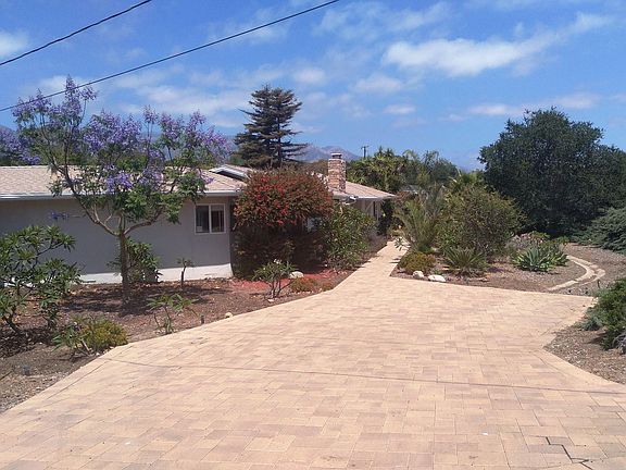 3rd image of 745 La Buena Tierra