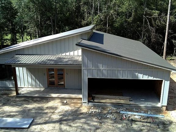 3rd image of 101 Marie Ln
