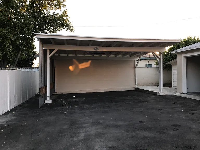 541 N Vine Ave #A — Photo 13