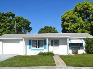 3649 Hendrix St, New Port Richey, FL 34652