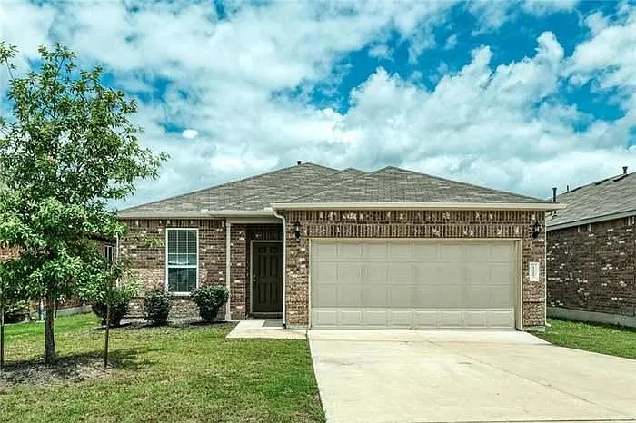 122 Martha Dr