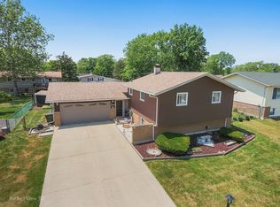 14742 Major Ave, Oak Forest, IL 60452