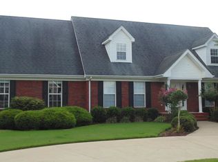 1401 Misty Creek Dr, Murray, KY 42071