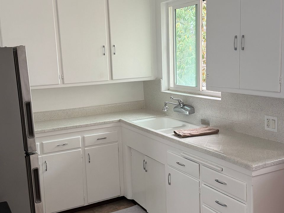 1st image of 11523 Washington Pl