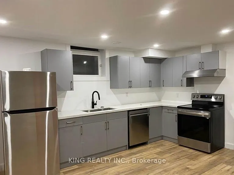 1182 Silverfox Dr #BASEMENT — Photo 1