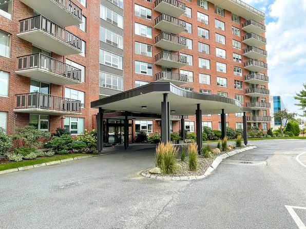 280 Boylston St APT 411, Newton, MA 02467