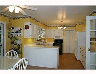 1st image of 602 Jennifer Dr