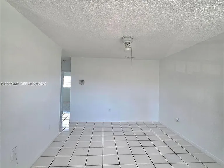 4030 SW 61st Ave #6 — Photo 6