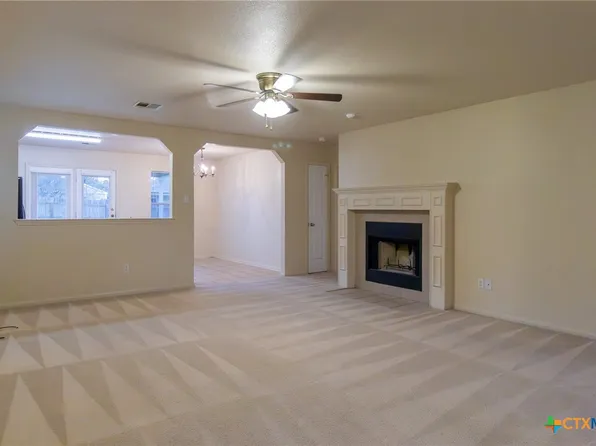 2203 Maedell Dr, Killeen, TX 76542