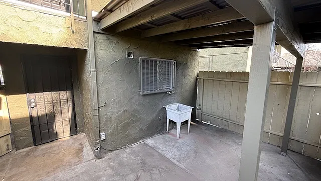 Studio, 400 sqft, $950 — Photo 4