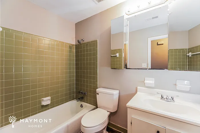 121 Beverly Dr — Photo 10