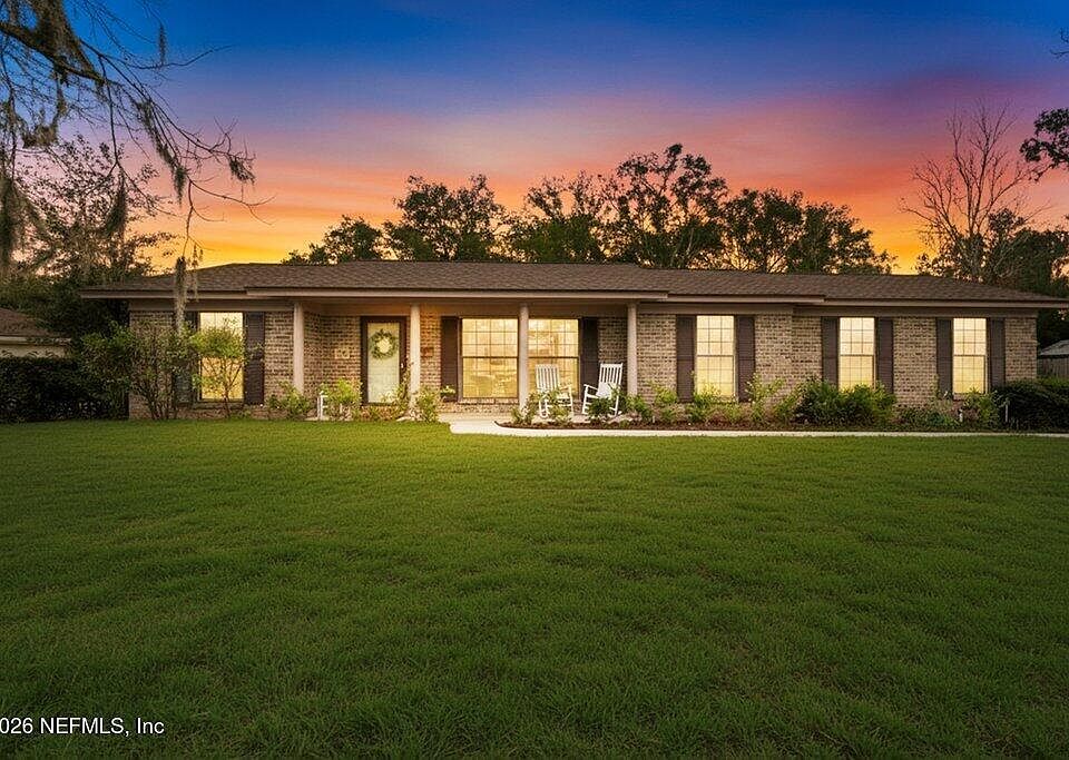 1st image of 564 BOWIE Boulevard