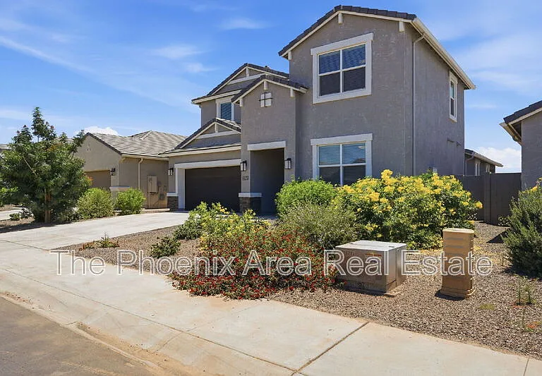 2761 W Seaver Ave — Photo 39
