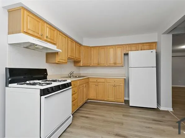 1528 W 99th St #1GB, Chicago, IL 60643