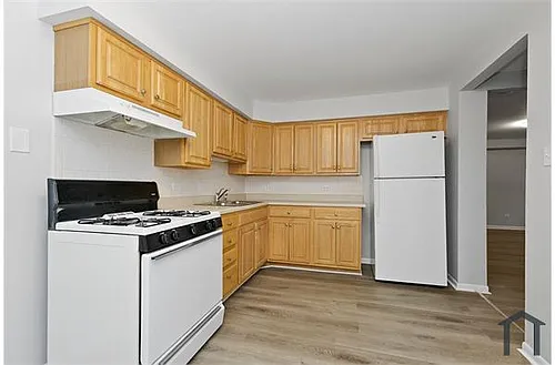 1528 W 99th St #1GB Photo 1