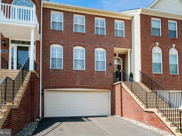 6318 Dunman Way, Alexandria, VA 22315