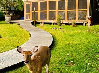 135 Ocean Rd, Ocean Beach, NY 11770