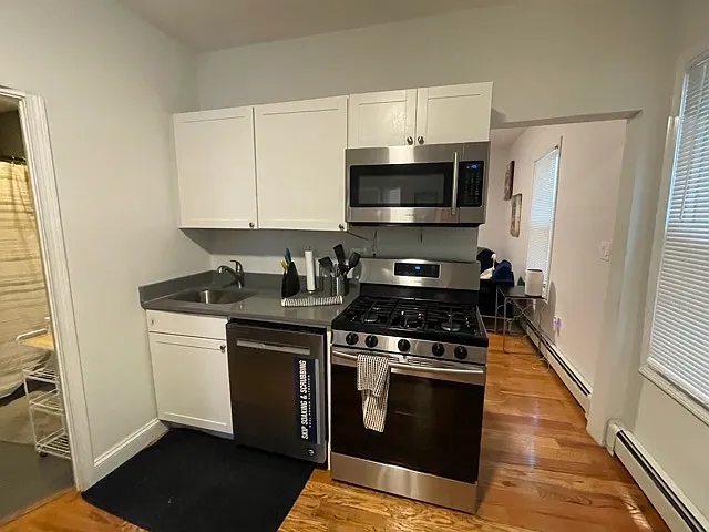 417 Cardinal Medeiros Ave #2 — Photo 25