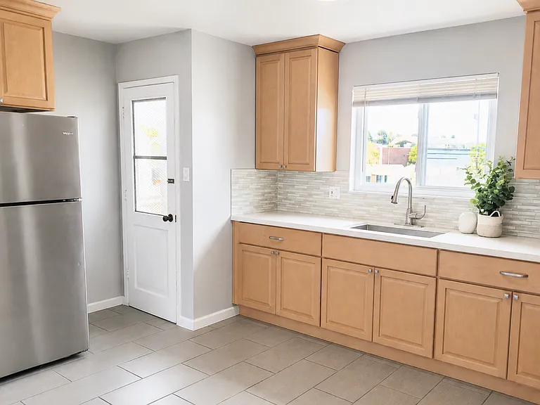 3301 Santa Clara Ave — Photo 11