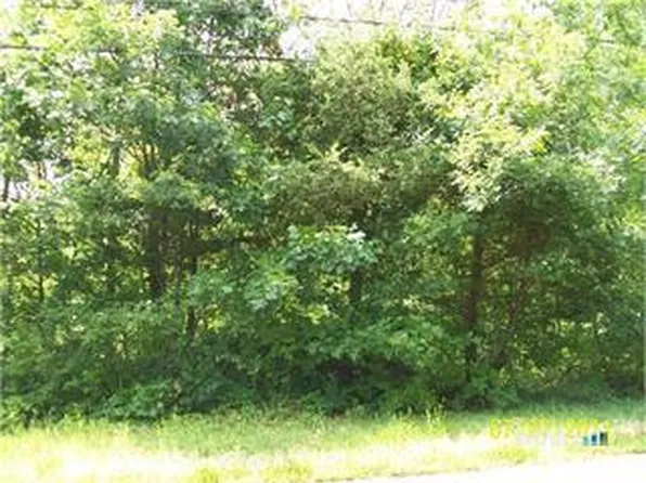 1263, 1306, 1316, 1318 Pecausett Meadows, Portland, CT 06480