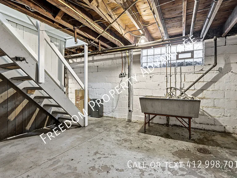 761 Shady Dr E — Photo 29