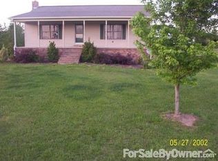 882 State Line Rd, Loretto, TN 38469