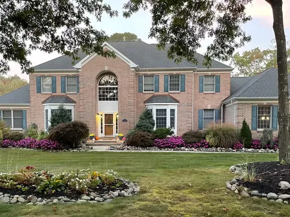 1090 Ridge Ave, Manahawkin, NJ 08050