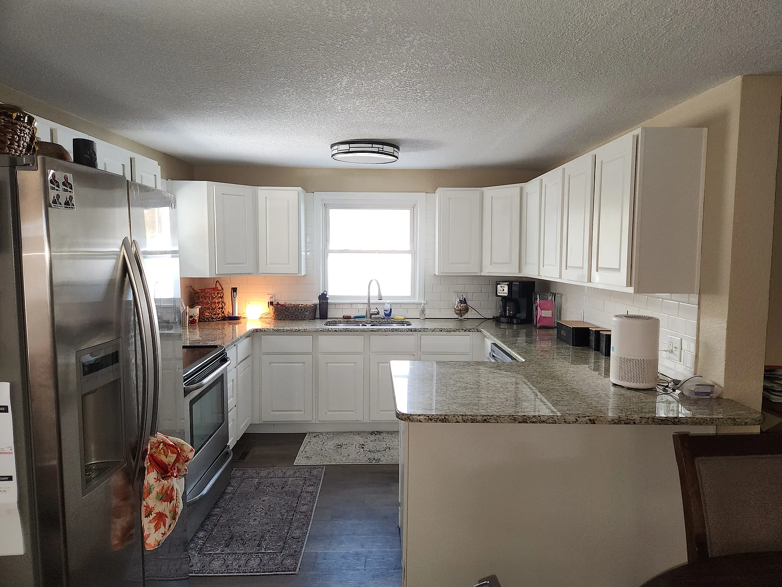 3 bed, 2059 sqft, $2,550 — Photo 3