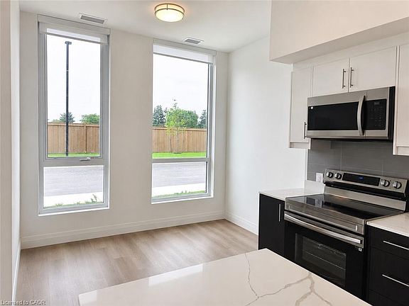 4th image of 1333 Weber St E #104