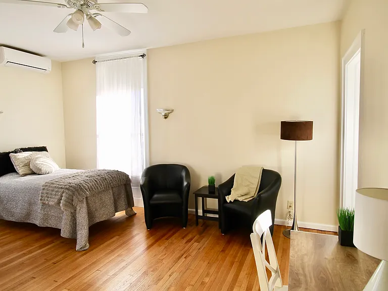 39 N Mountain Ave #5 — Photo 15